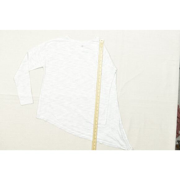 Lululemon Women's White Asymmetrical Long Sleeve Top Size 6 - Picture 6 of 8